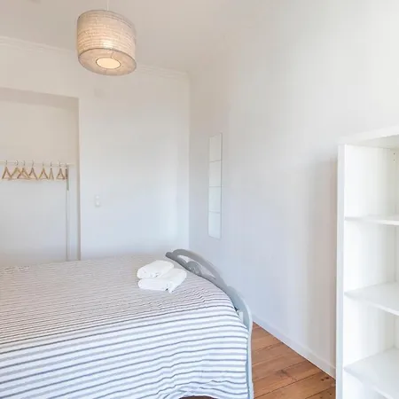 Family-friends 6br - Lisbon